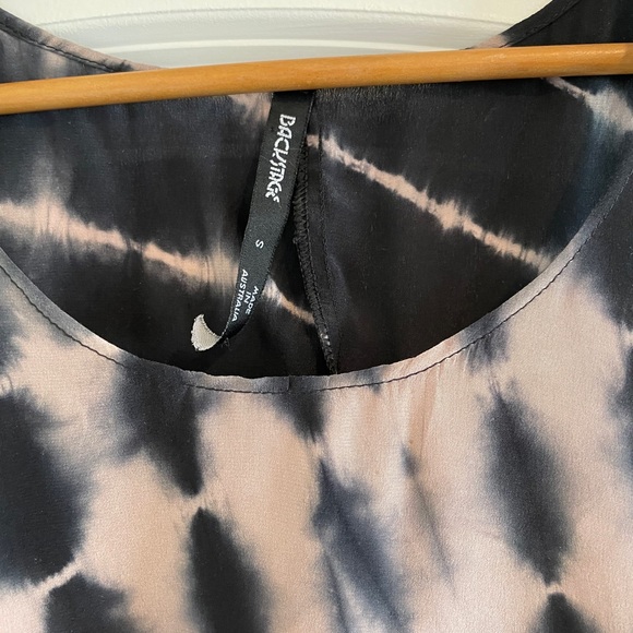 Backstage Silk Tie Dye Tank Size S - Picture 4 of 5
